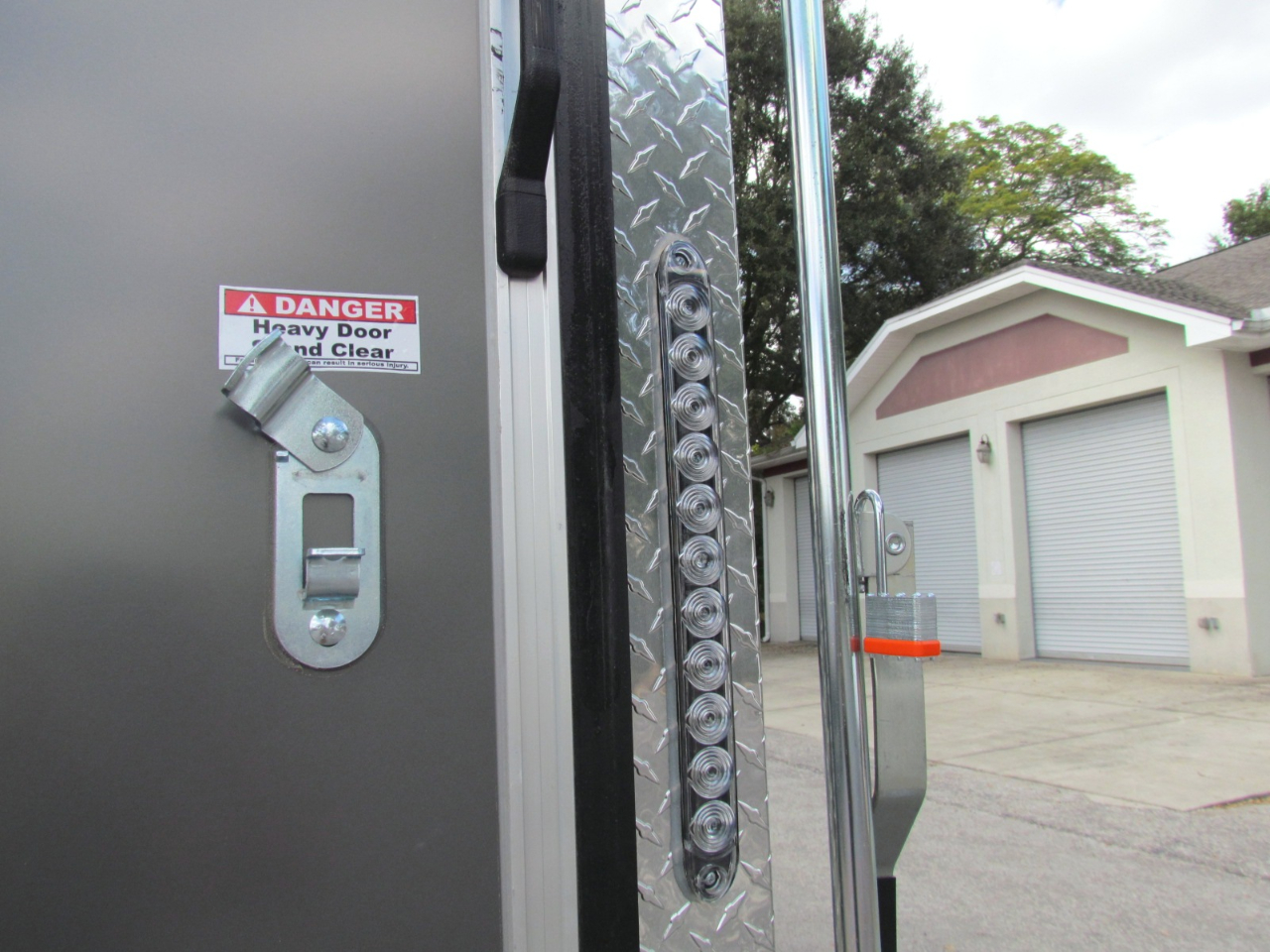 Trailer Enclosed Trailer  2026