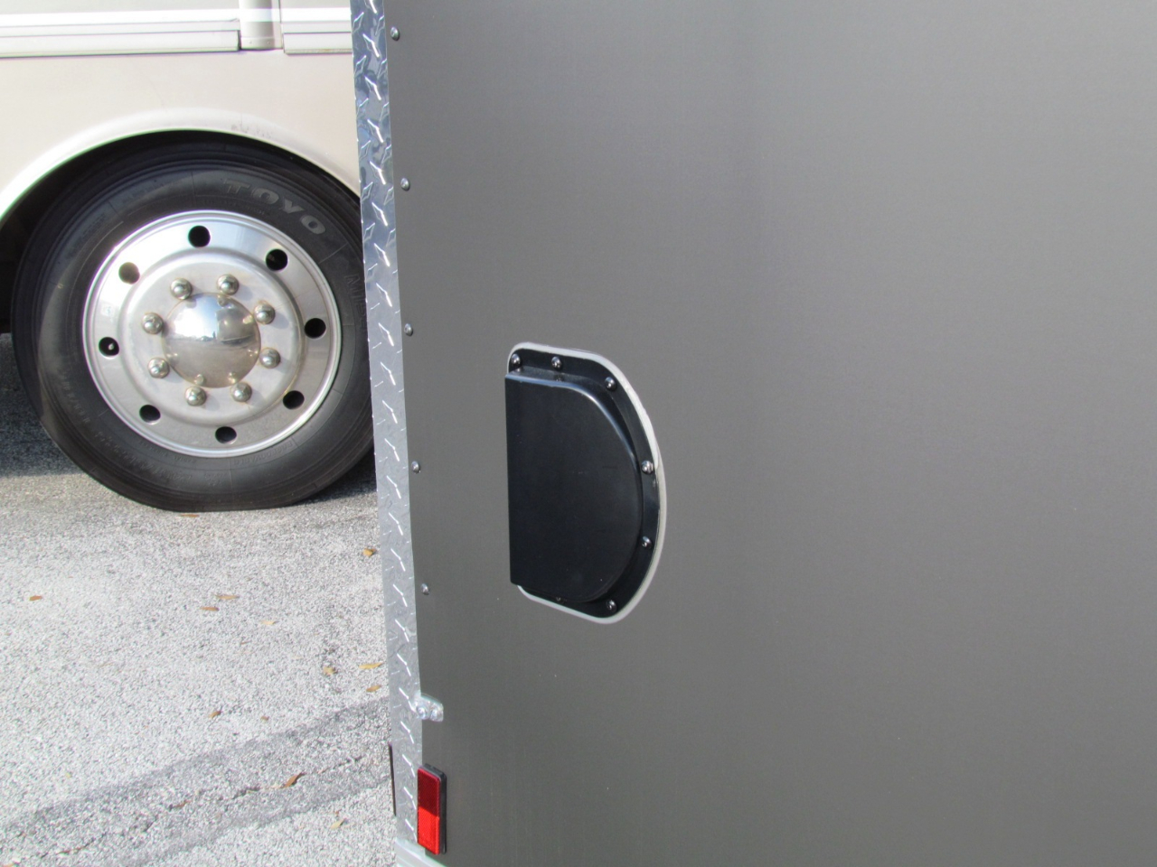 Trailer Enclosed Trailer  2026