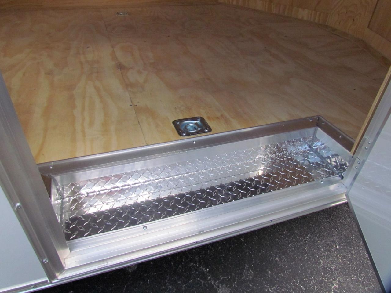 Trailer Enclosed Trailer  2026