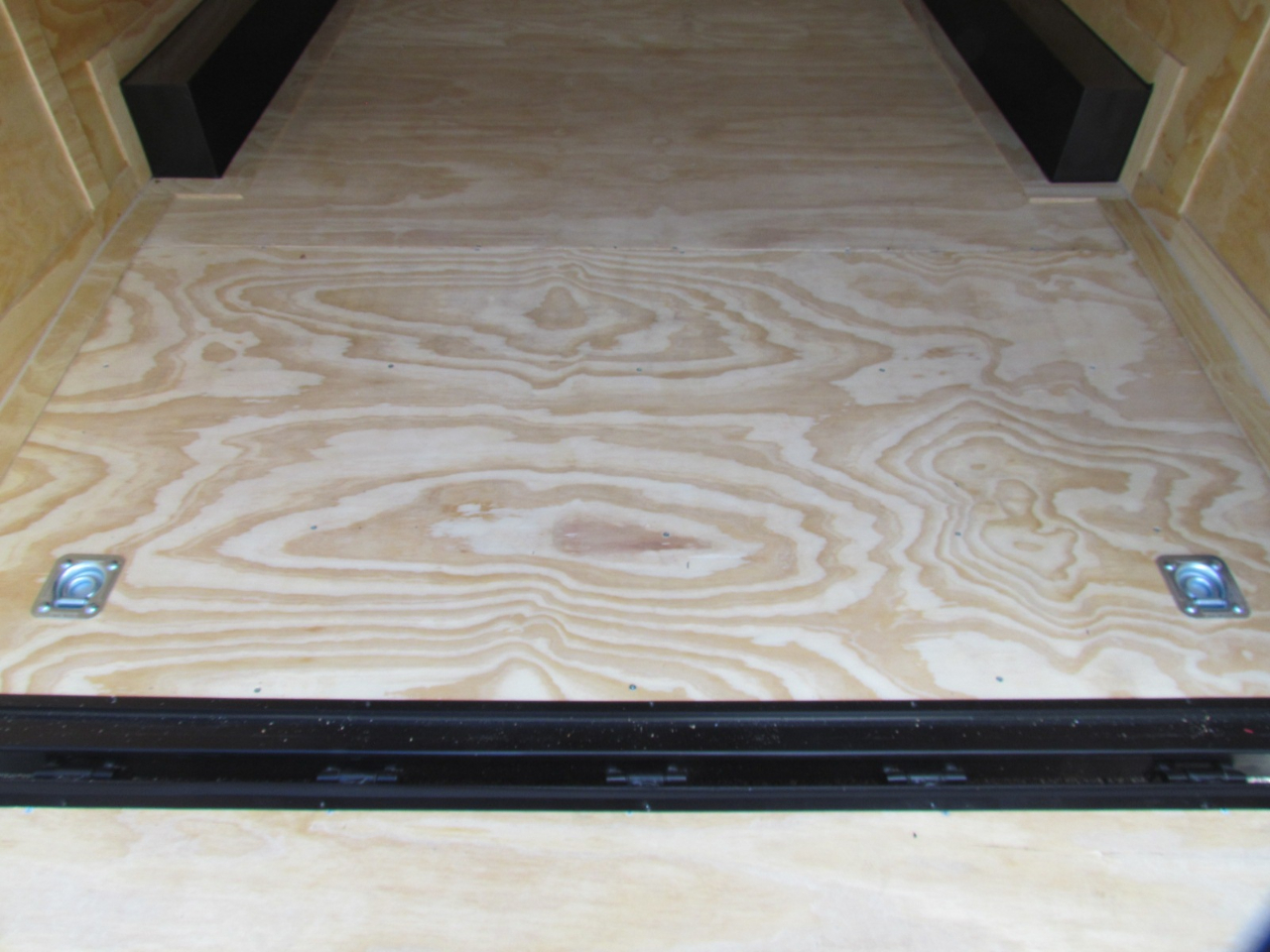 Trailer Enclosed Trailer  2026