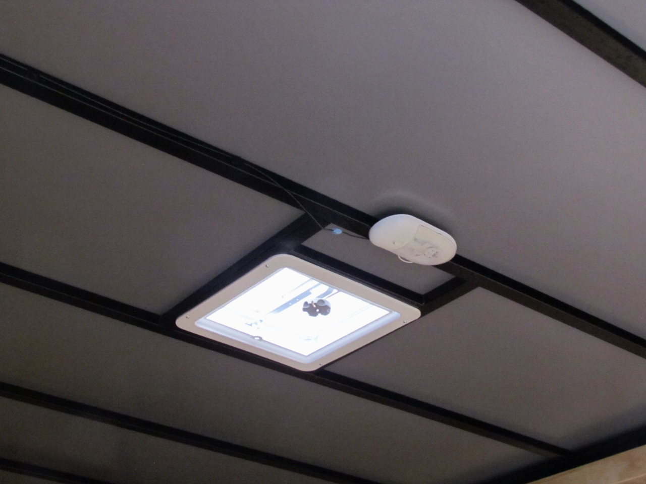 Trailer Enclosed Trailer  2026