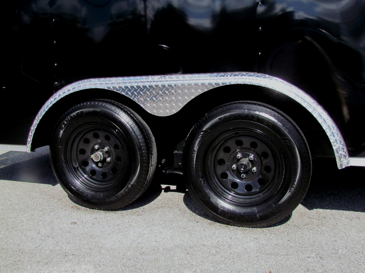 Trailer Enclosed Trailer  2026