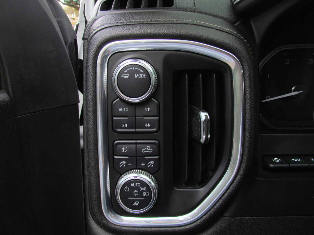 GMC Sierra 3500HD Denali Crew Cab Long Box 4WD 2021