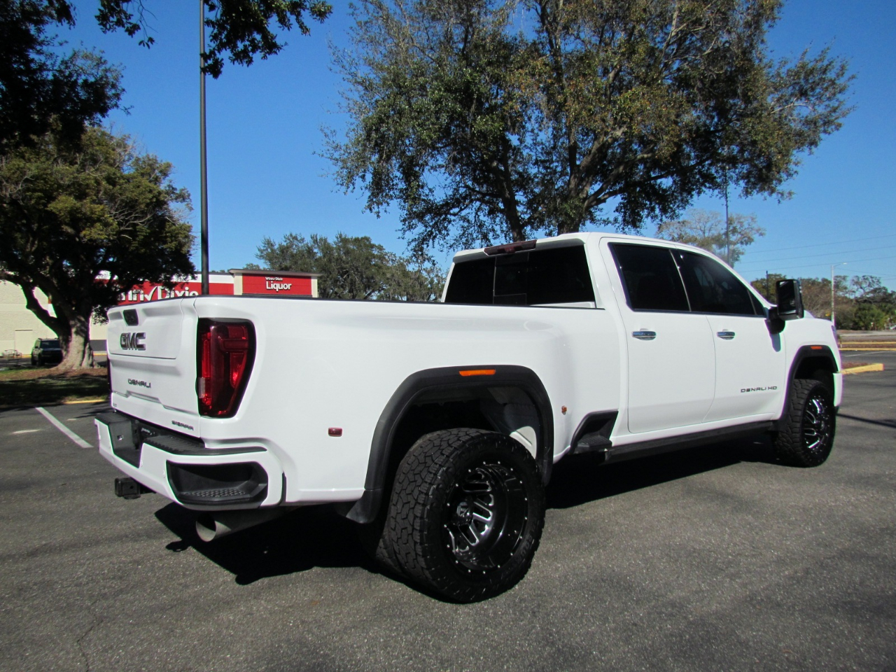 GMC Sierra 3500HD Denali Crew Cab Long Box 4WD 2021