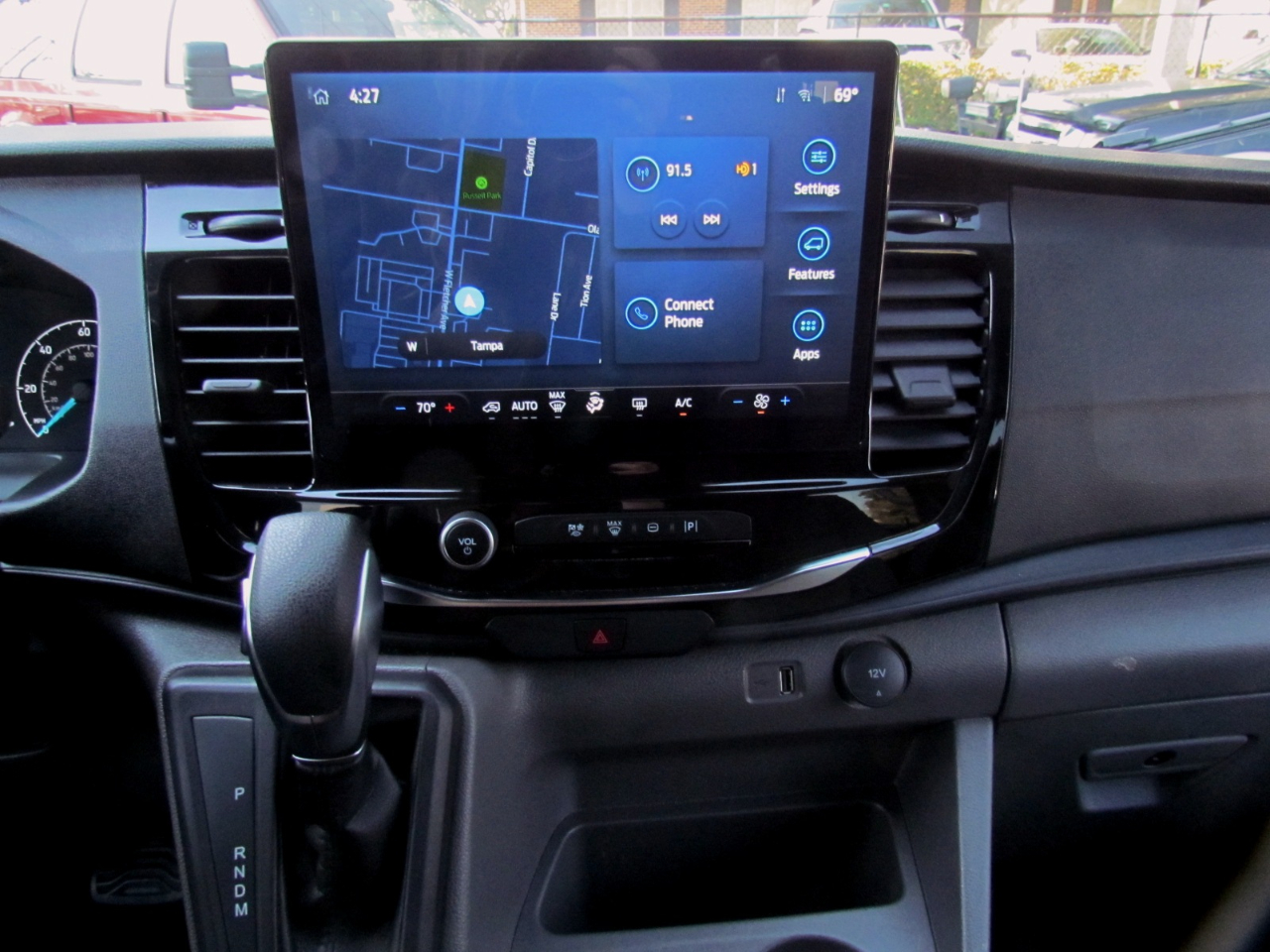 Ford Transit 350 Wagon Low Roof XLT w/Sliding Pass. 148-in. WB 2023