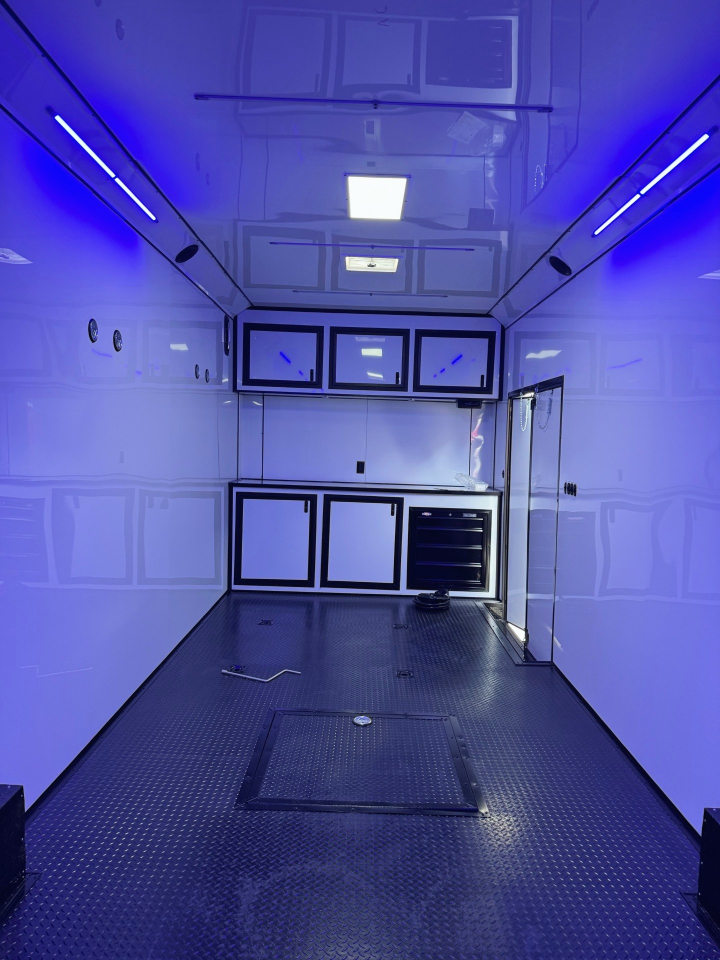 Trailer Enclosed Trailer  2026