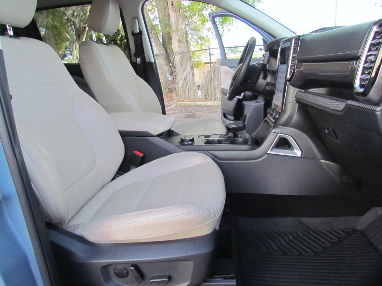 Ford Ranger Lariat SuperCrew 4WD 2024