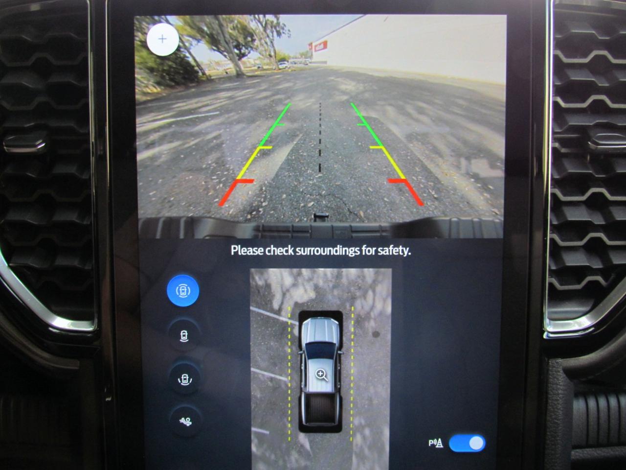 Ford Ranger Lariat SuperCrew 4WD 2024