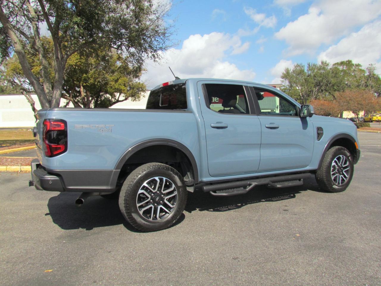Ford Ranger Lariat SuperCrew 4WD 2024