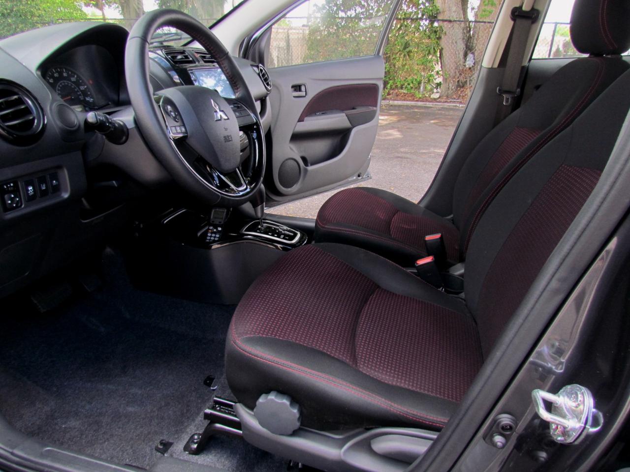 Mitsubishi Mirage SE 5D Hatchback at 2024