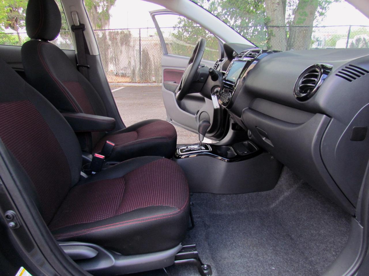 Mitsubishi Mirage SE 5D Hatchback at 2024