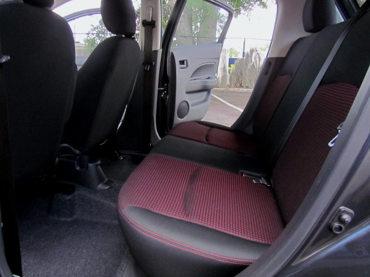 Mitsubishi Mirage SE 5D Hatchback at 2024