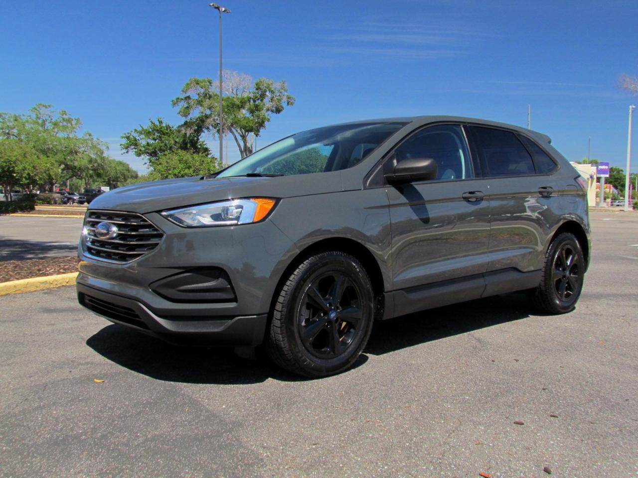 Ford Edge SE 4D SUV FWD 2021
