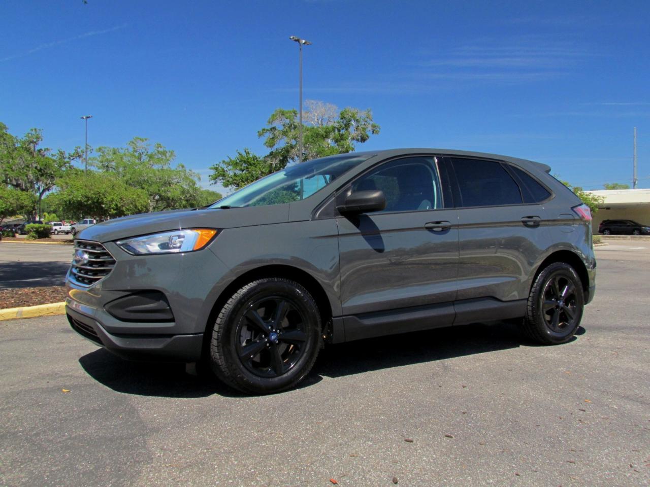 Ford Edge SE 4D SUV FWD 2021