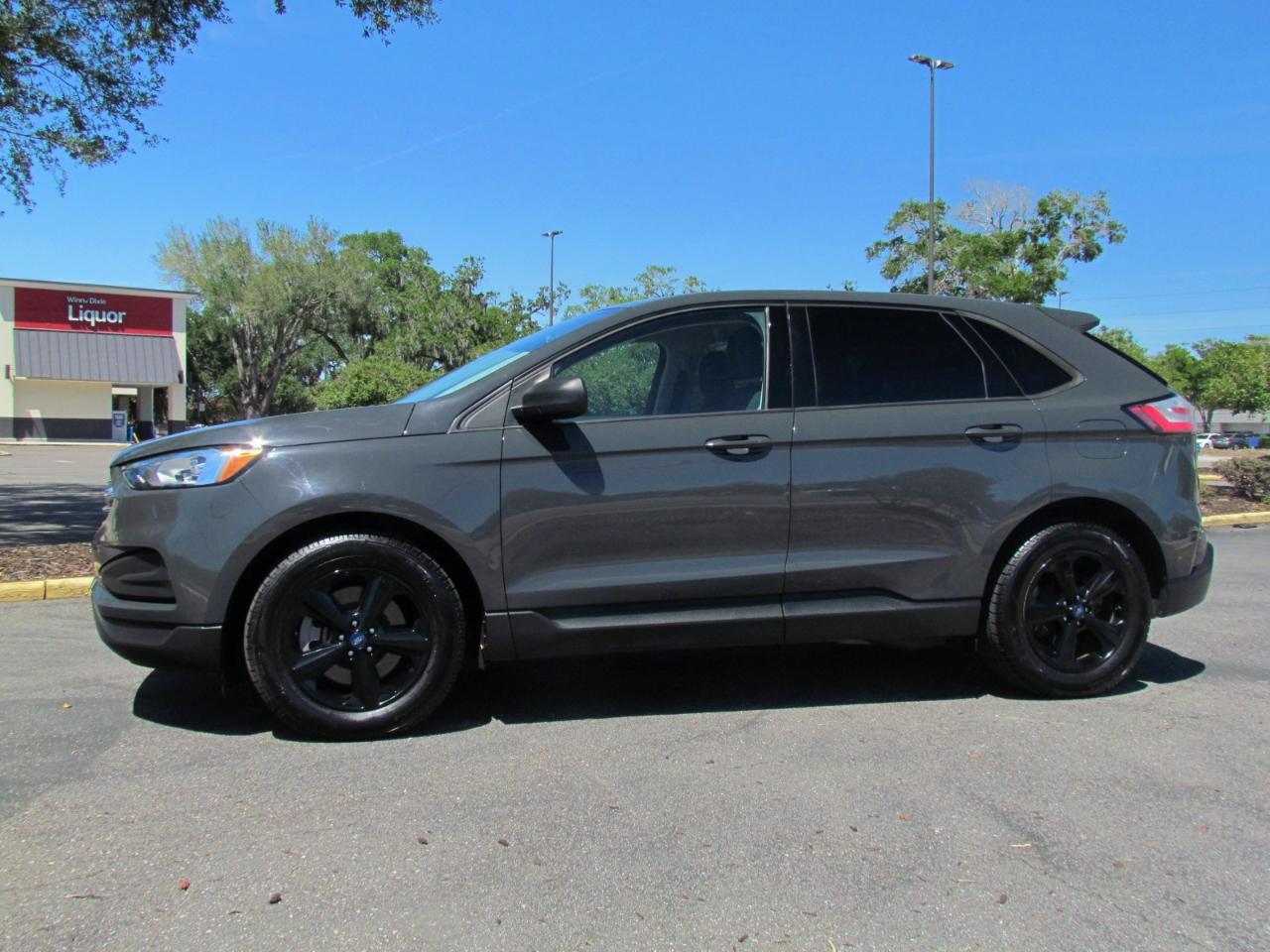 Ford Edge SE 4D SUV FWD 2021