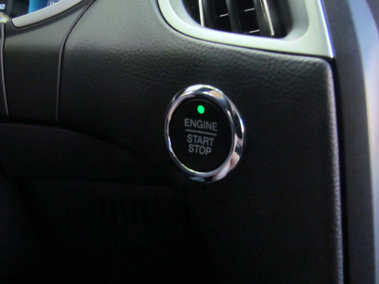 Ford Edge SE 4D SUV FWD 2021