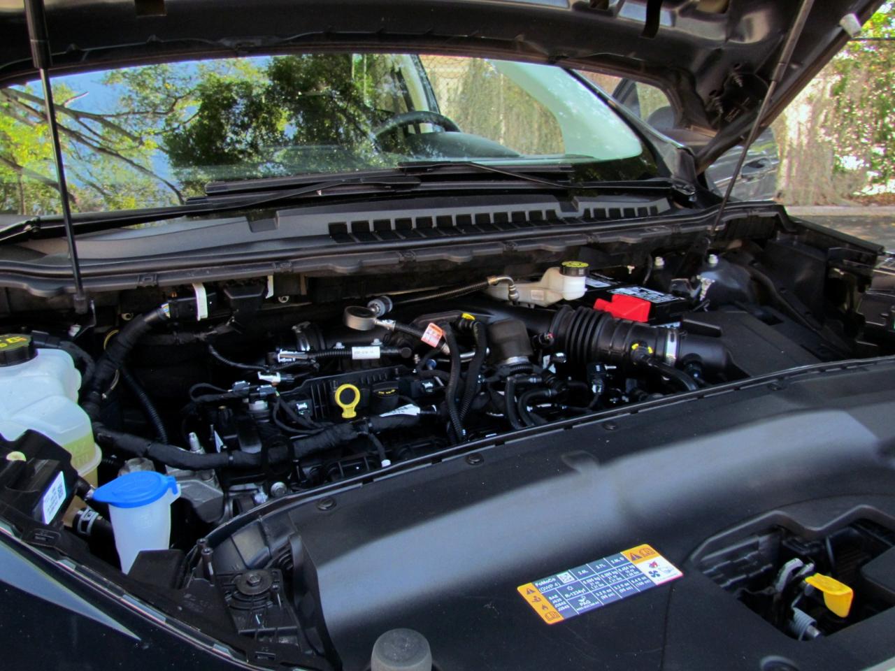 Ford Edge SE 4D SUV FWD 2021