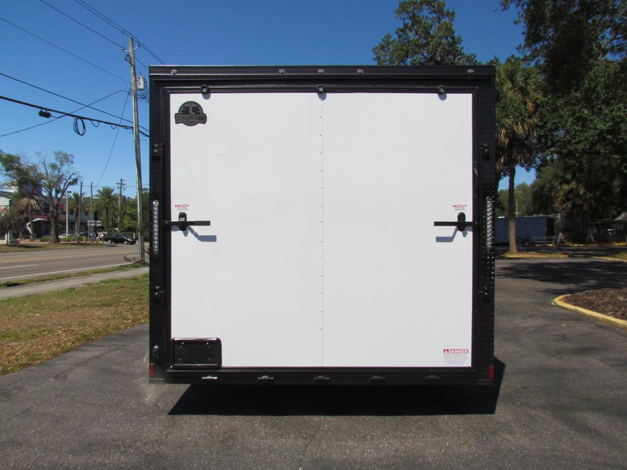 Trailer Enclosed Trailer  2027