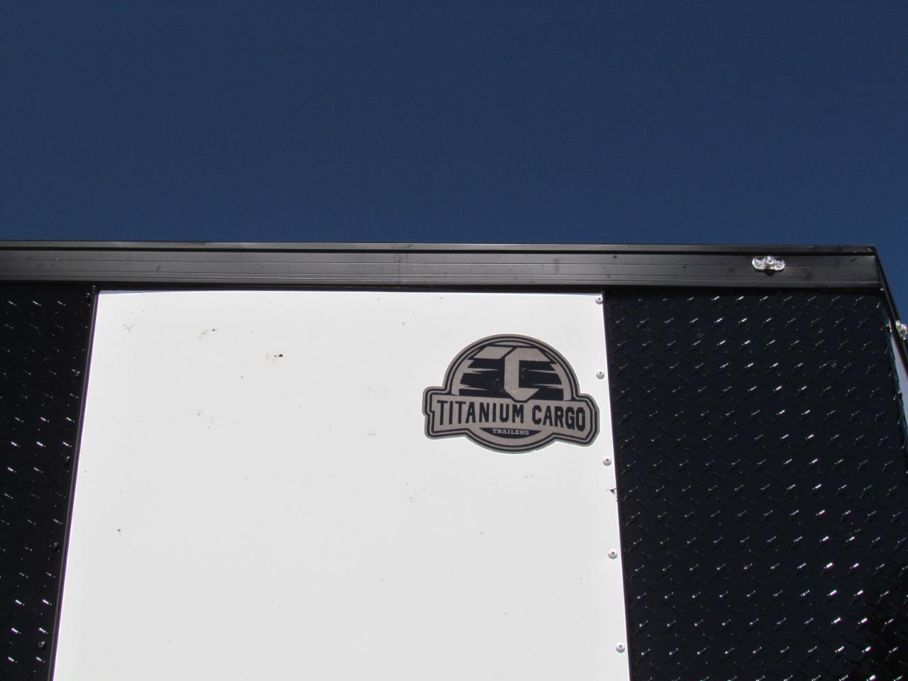 Trailer Enclosed Trailer  2027