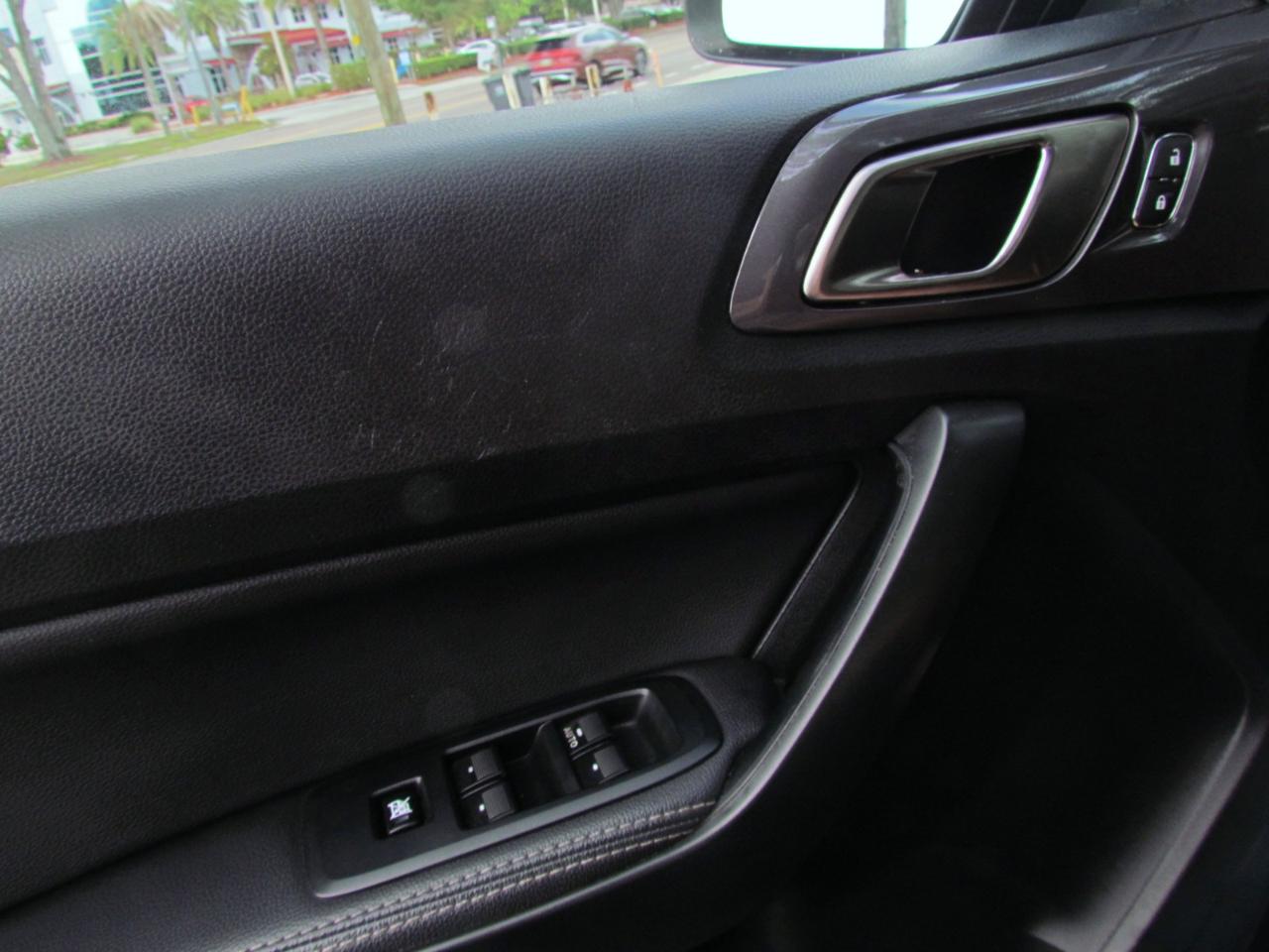 Ford Ranger Lariat SuperCrew 4WD 2021