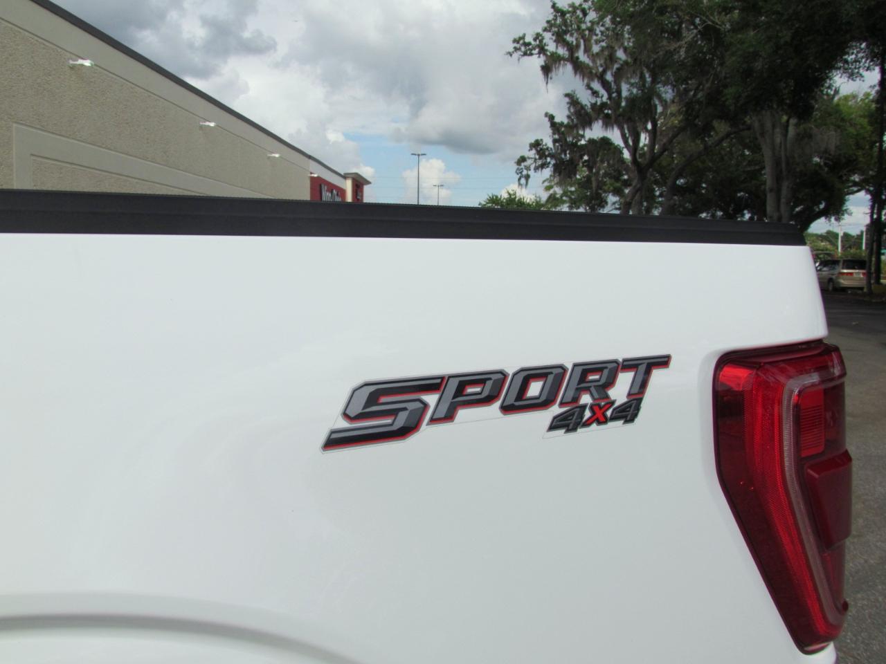 Ford F-150 XLT SuperCrew 5.5-ft. Bed 4WD 2023