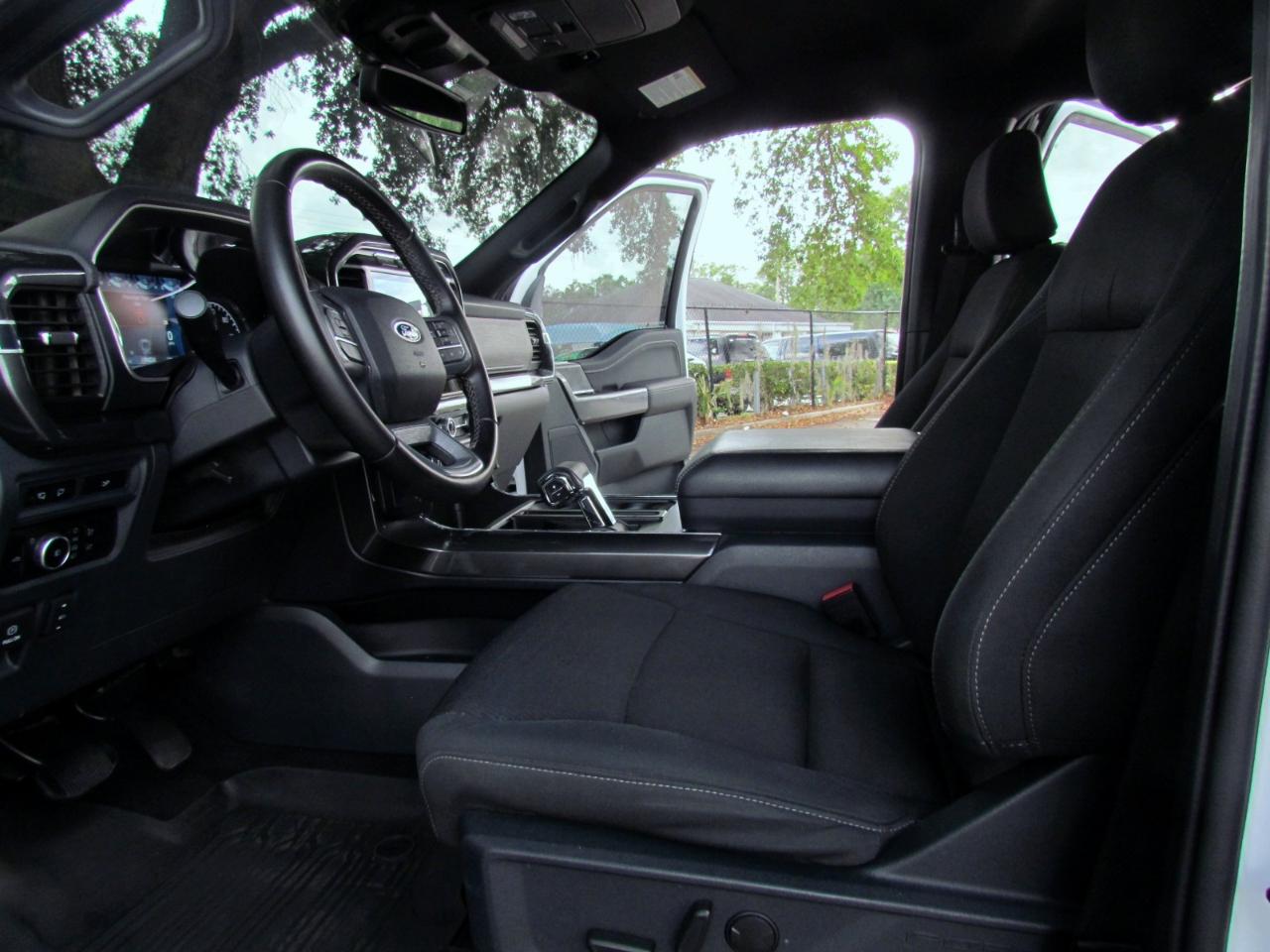 Ford F-150 XLT SuperCrew 5.5-ft. Bed 4WD 2023