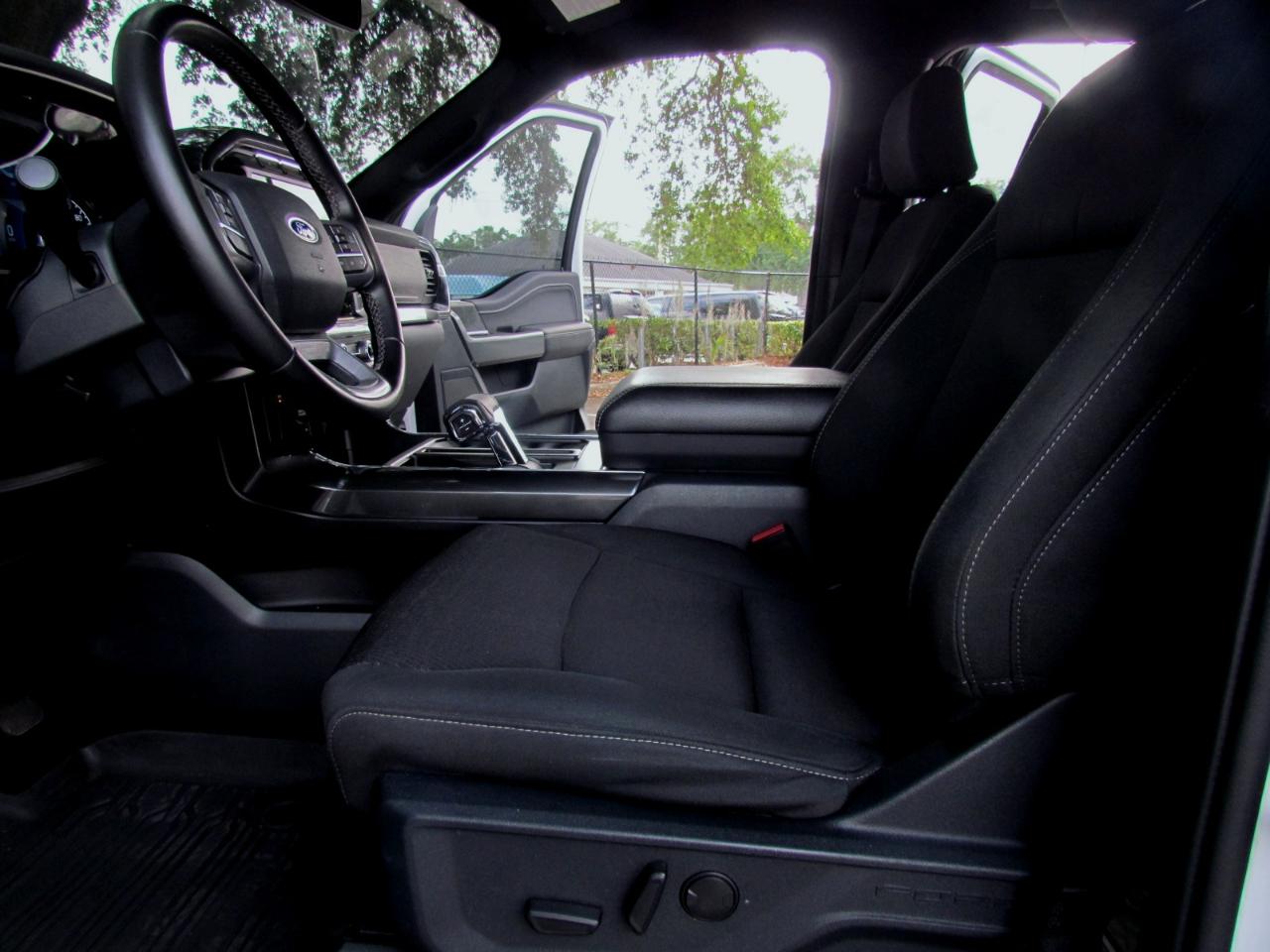 Ford F-150 XLT SuperCrew 5.5-ft. Bed 4WD 2023