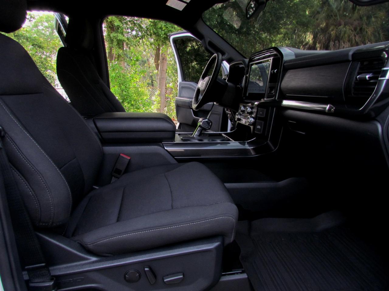 Ford F-150 XLT SuperCrew 5.5-ft. Bed 4WD 2023
