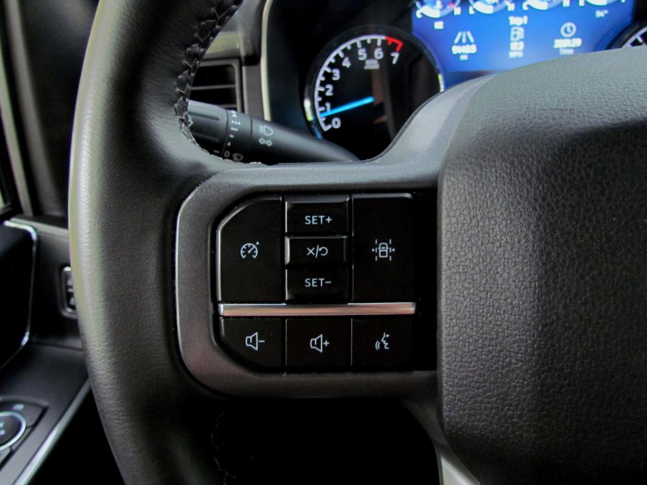 Ford F-150 XLT SuperCrew 5.5-ft. Bed 4WD 2023