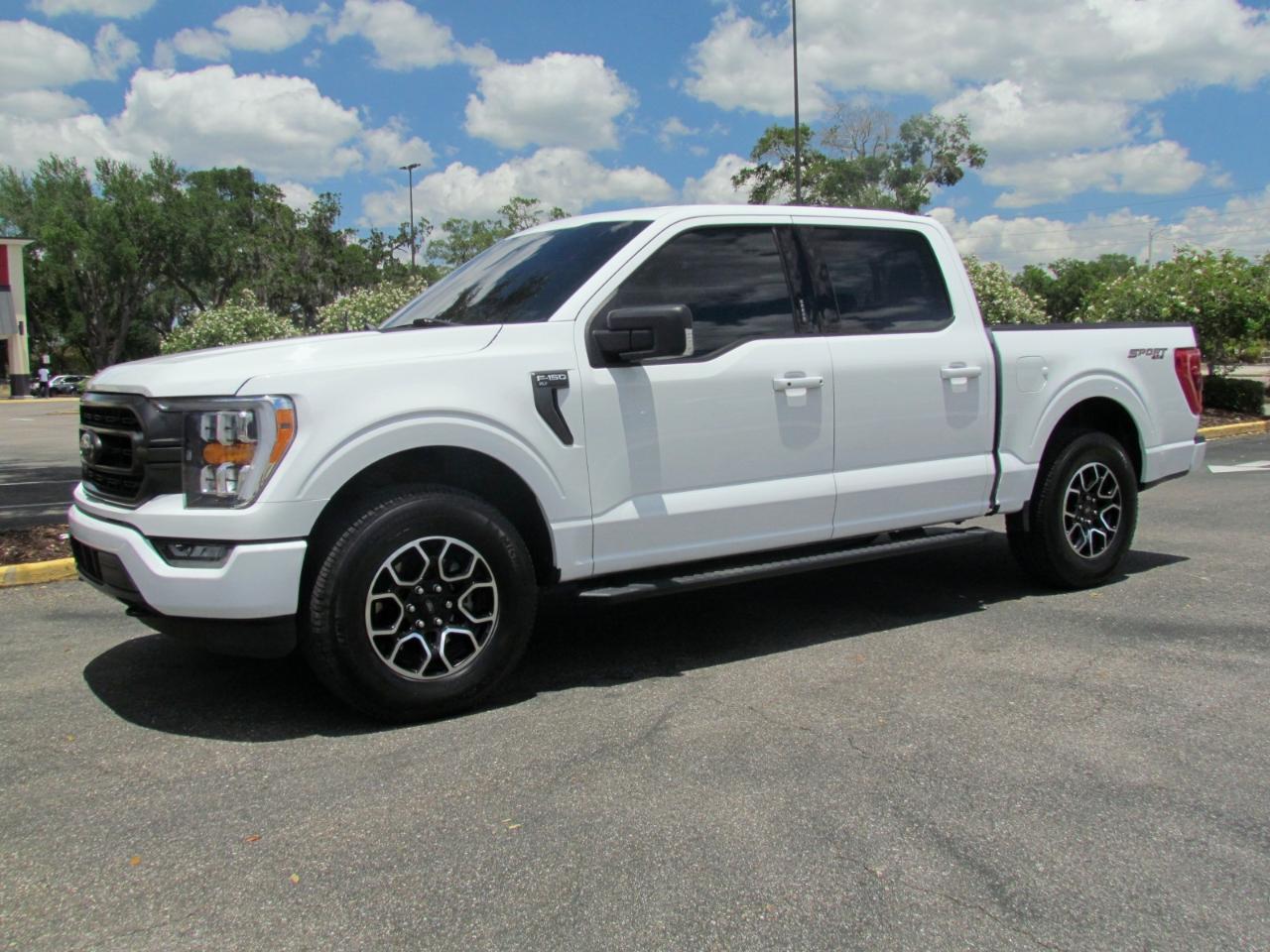Ford F-150 XLT SuperCrew 5.5-ft. Bed 4WD 2023
