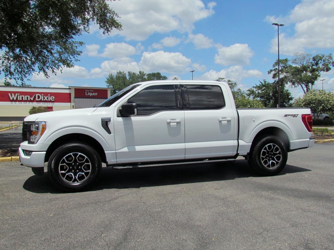 Ford F-150 XLT SuperCrew 5.5-ft. Bed 4WD 2023