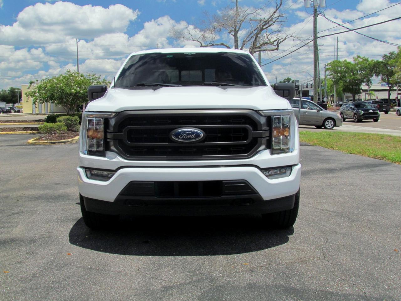 Ford F-150 XLT SuperCrew 5.5-ft. Bed 4WD 2023