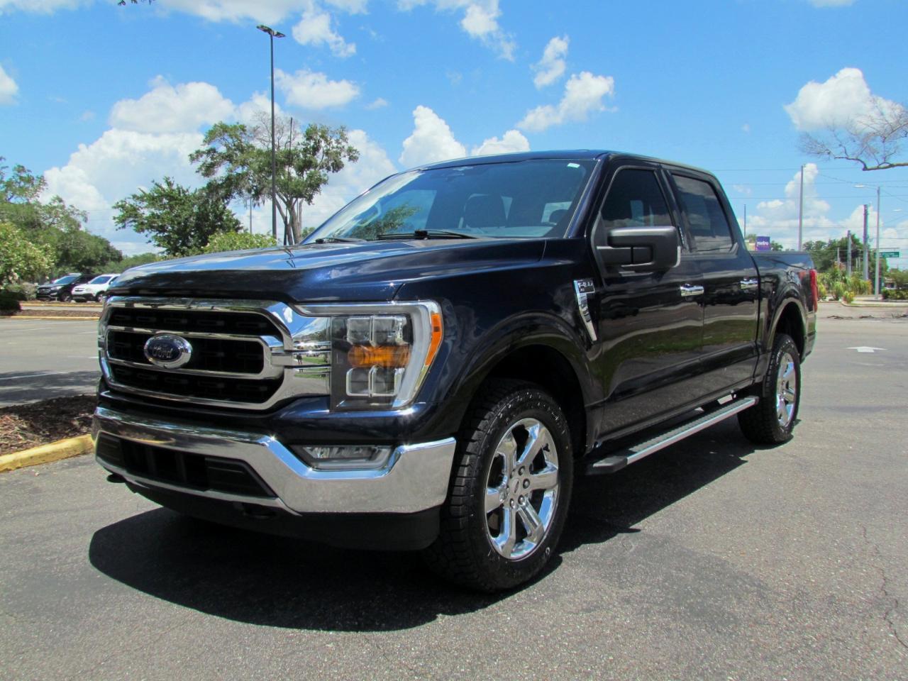 Ford F-150 XLT SuperCrew 5.5-ft. Bed 4WD 2023