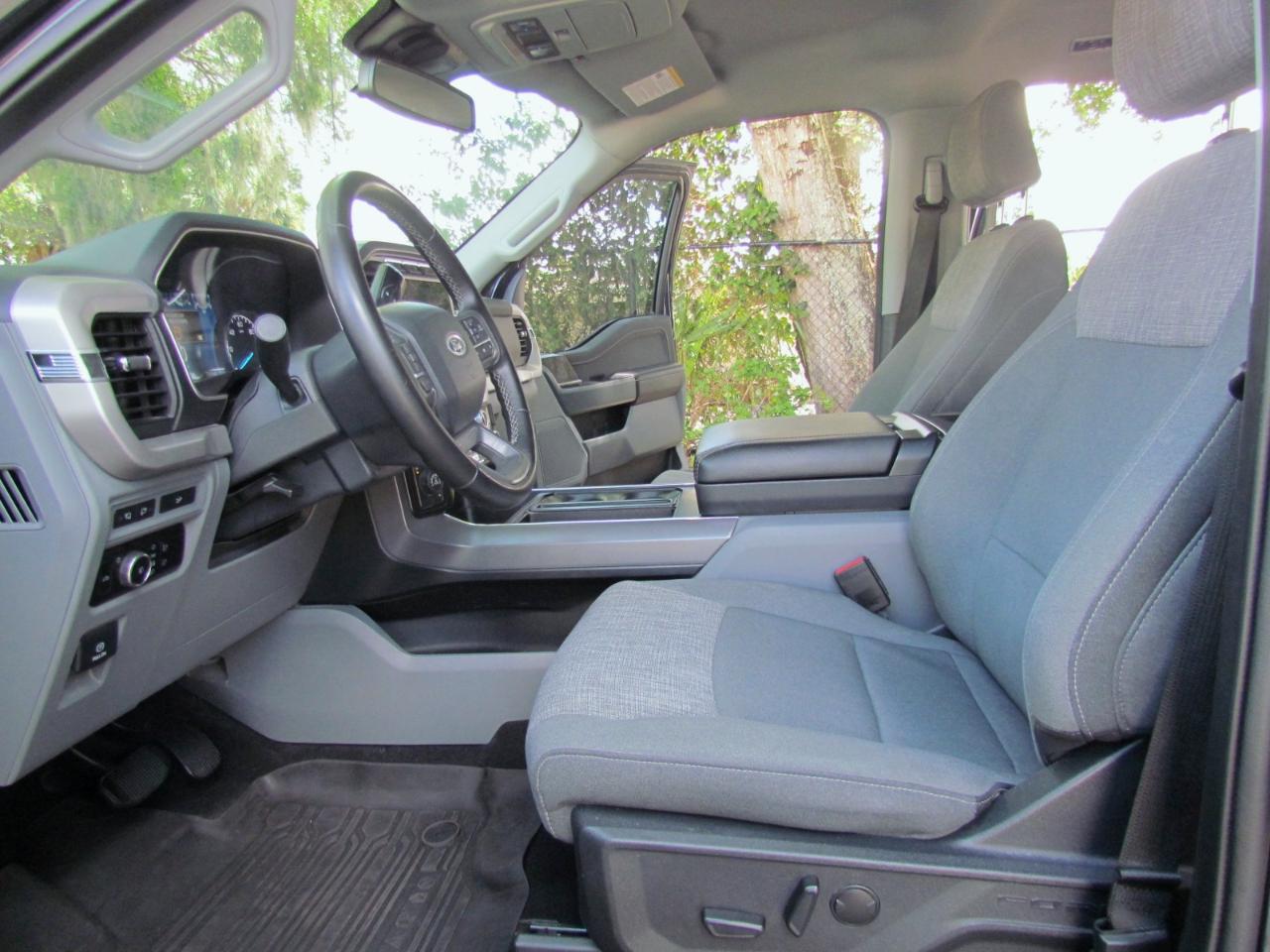 Ford F-150 XLT SuperCrew 5.5-ft. Bed 4WD 2023