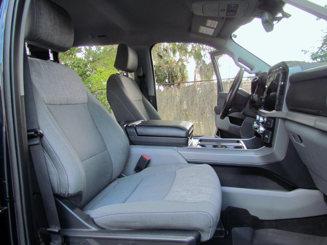Ford F-150 XLT SuperCrew 5.5-ft. Bed 4WD 2023