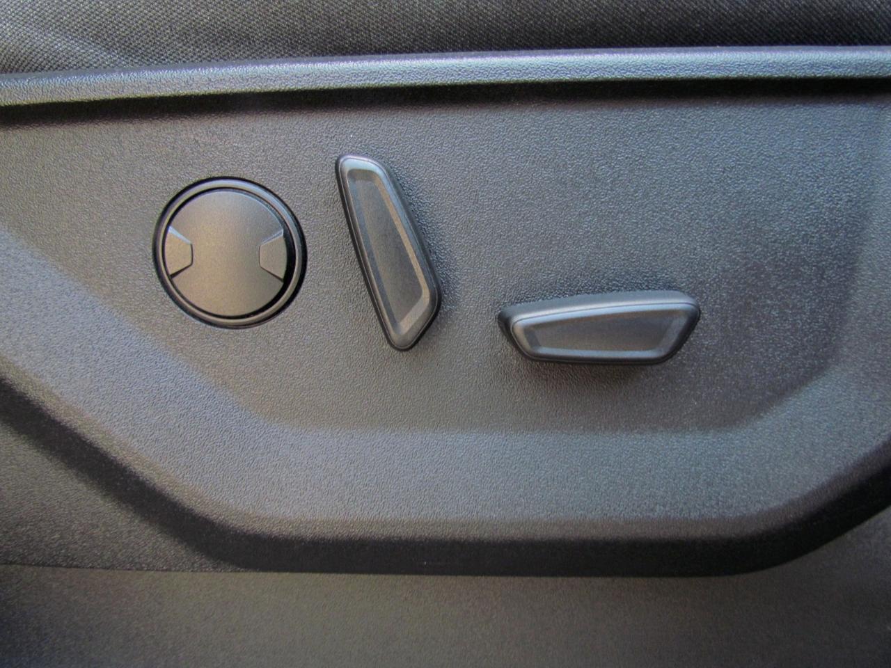 Ford F-150 XLT SuperCrew 5.5-ft. Bed 4WD 2023