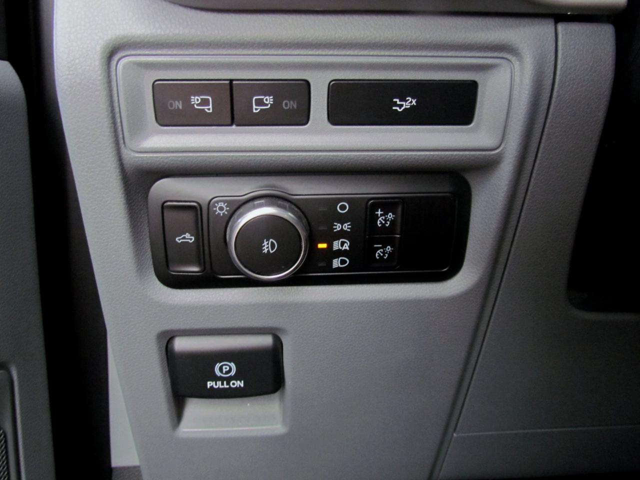 Ford F-150 XLT SuperCrew 5.5-ft. Bed 4WD 2023
