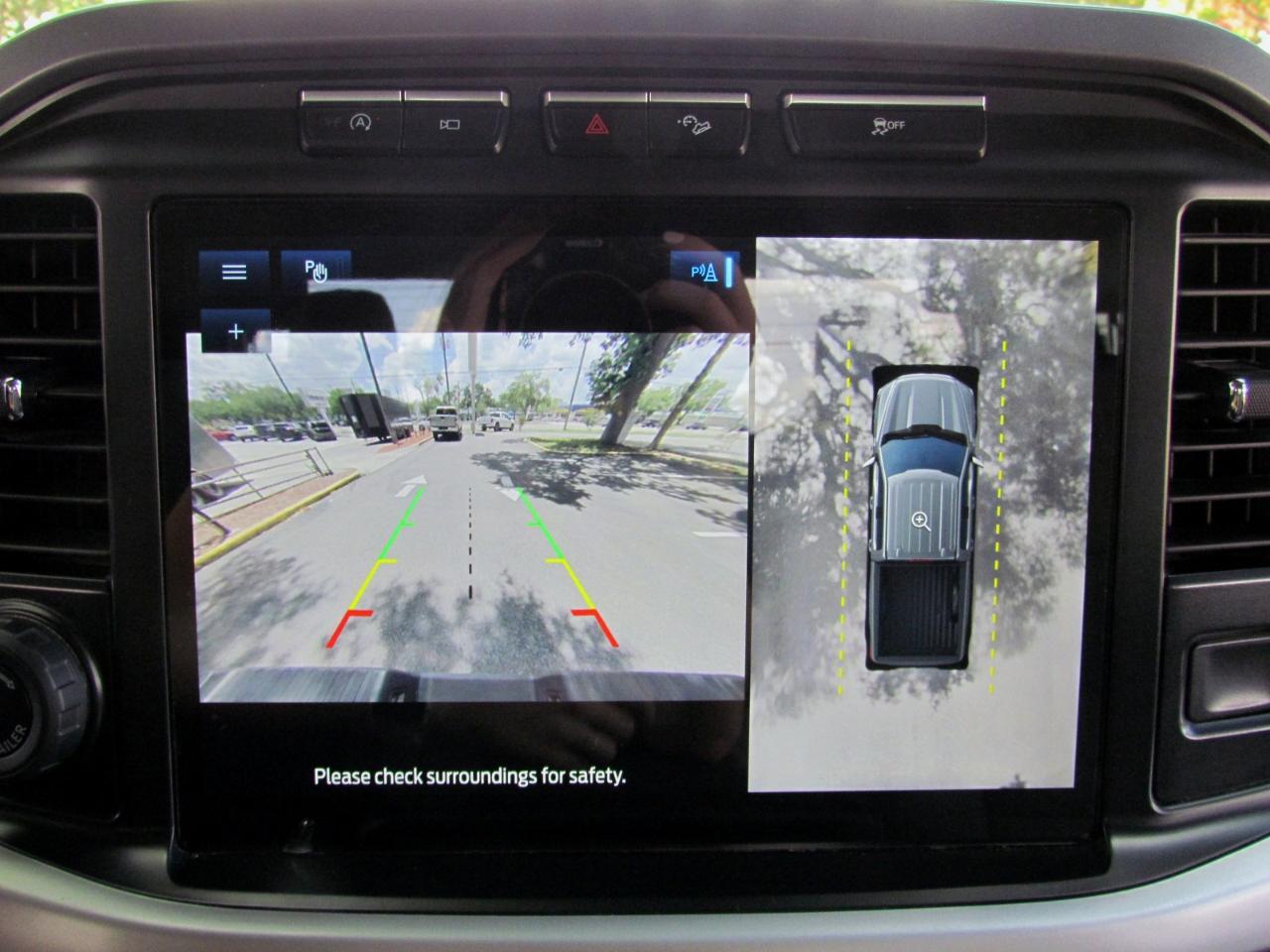 Ford F-150 XLT SuperCrew 5.5-ft. Bed 4WD 2023
