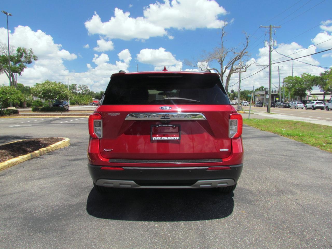 Ford Explorer XLT 4D SUV RWD 2020