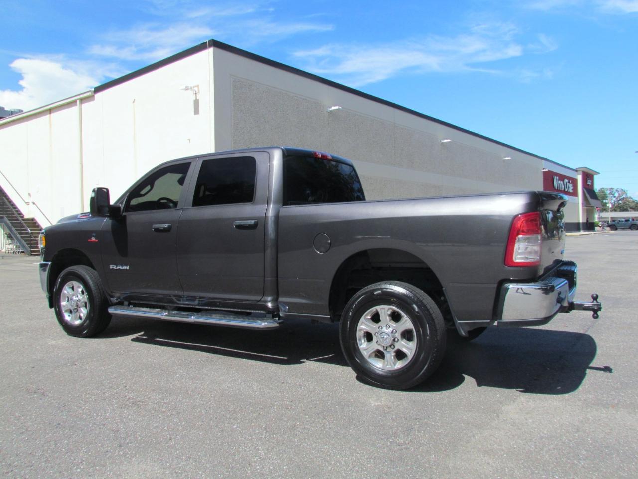 RAM 2500  2024