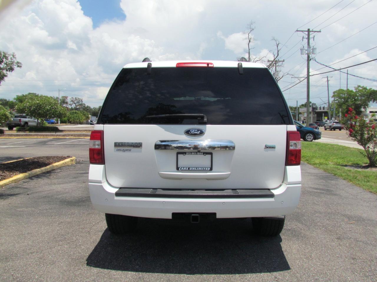 Ford Expedition Limited 4D SUV RWD 2014