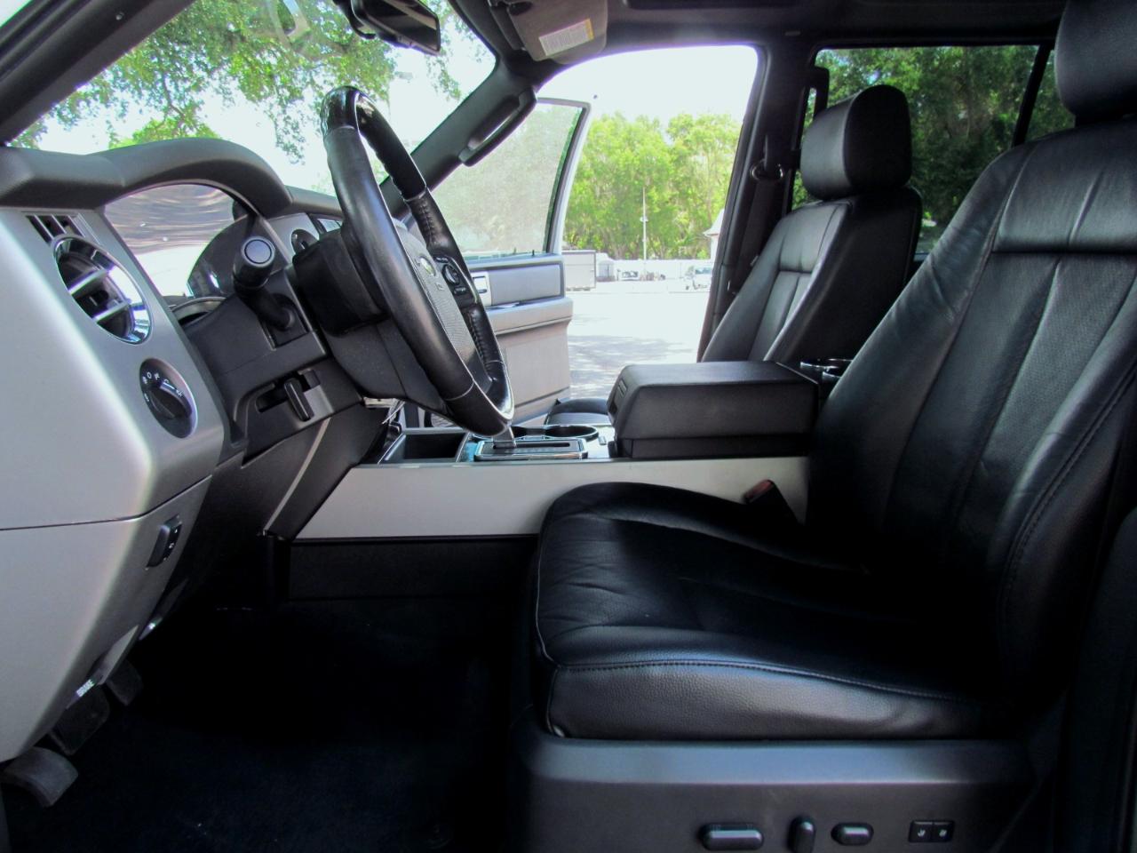Ford Expedition Limited 4D SUV RWD 2014