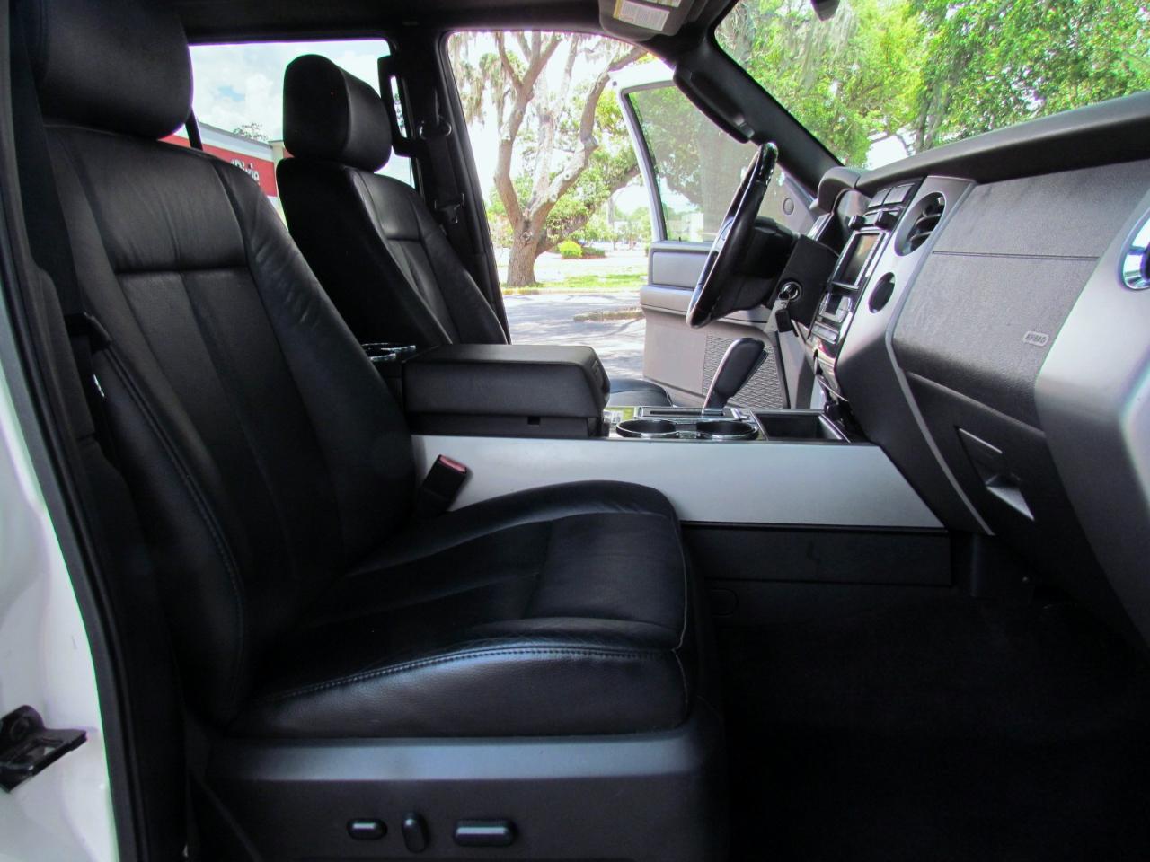 Ford Expedition Limited 4D SUV RWD 2014
