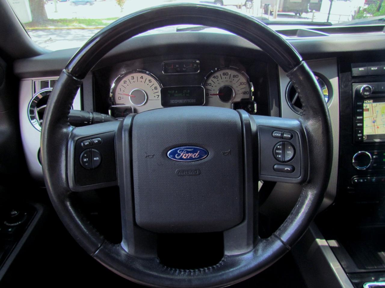 Ford Expedition Limited 4D SUV RWD 2014