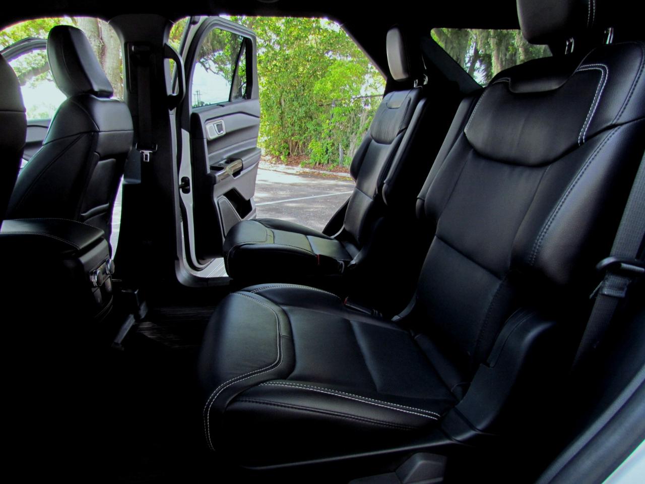 Ford Explorer ST 4D SUV 4WD 2022