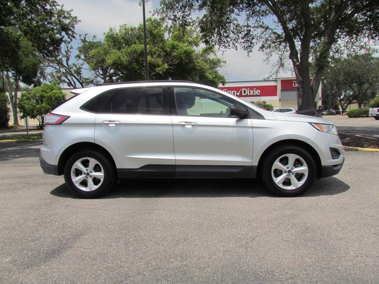 Ford Edge SE 4D SUV FWD 2018