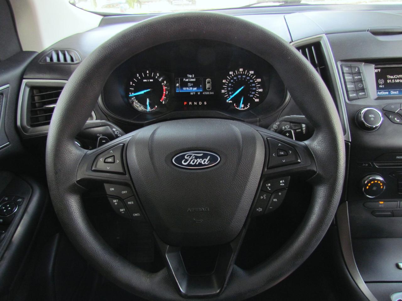Ford Edge SE 4D SUV FWD 2018