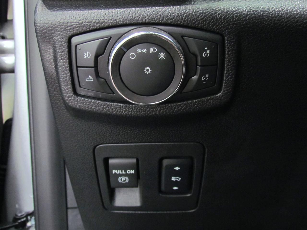 Ford F-150 Lariat SuperCrew 5.5-ft. Bed 2WD 2018