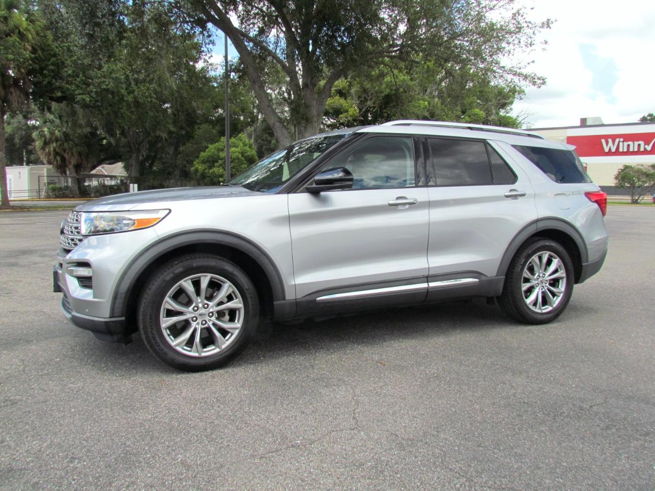 Ford Explorer Limited 4D SUV RWD 2020