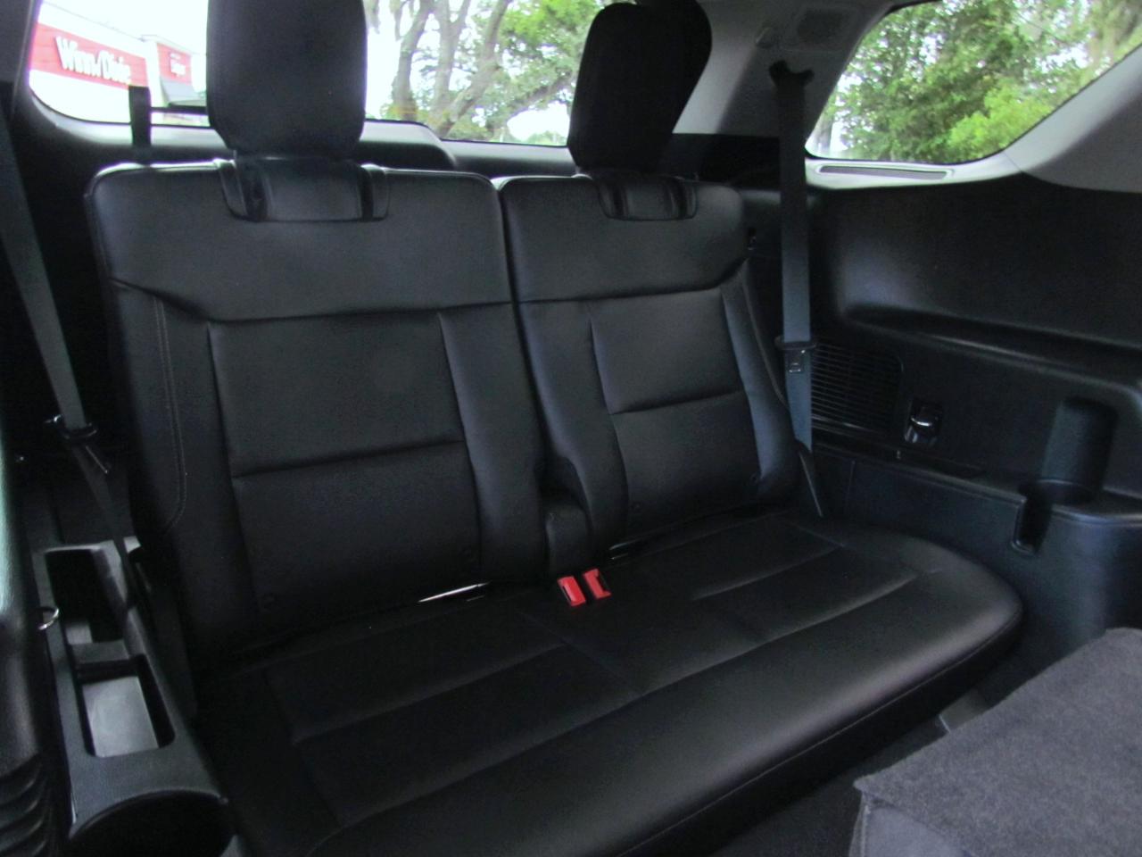 Ford Explorer Limited 4D SUV RWD 2020